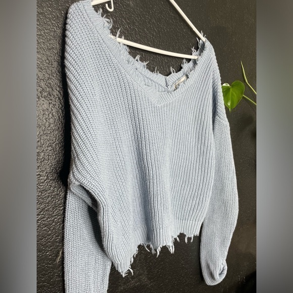 moon & madison Sweaters - 💕#123 moon and Madison distressed blue sweater chunky cable knit b1